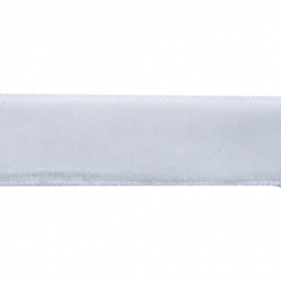 Лента бархатная нейлон, шир.12 мм, (упак. 45,7м), цв.01-белый - купить в Тюмени. Цена: 462.28 руб.